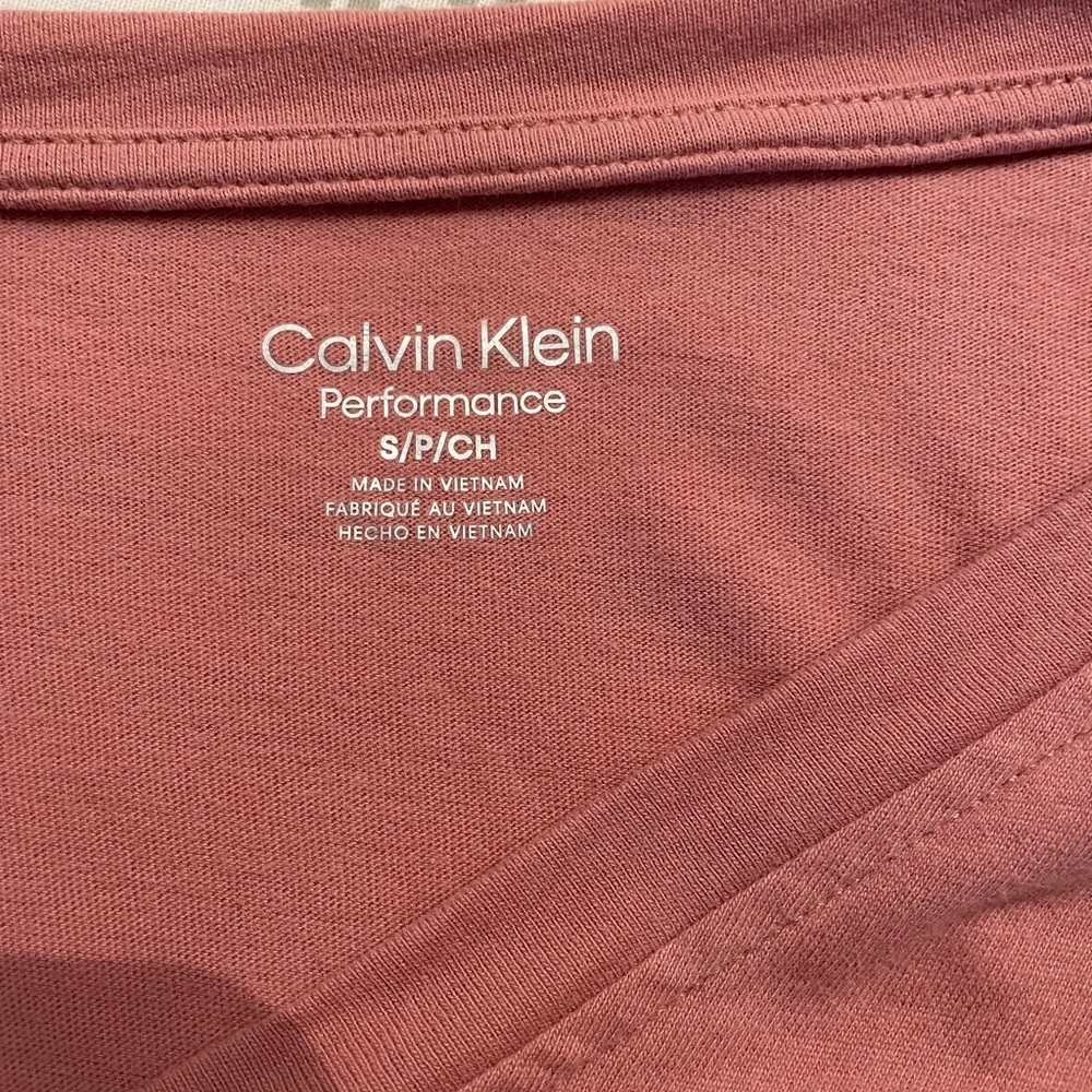 Calvin Klein Performance Tee - Picture 4 of 4